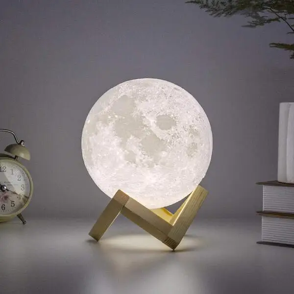 led moon light
